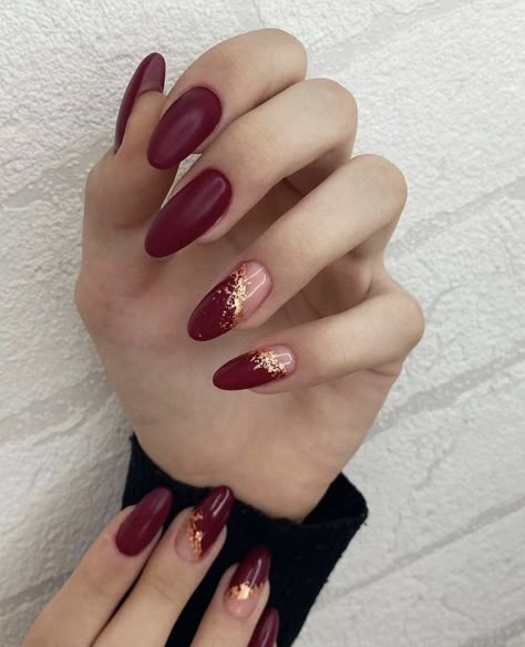 Maroon Nail Art, Maroon Nail Designs, Maroon Nails, Burgundy Nails, Bridal Nails, Xmas Nails, Chic Nails, Nail Arts, Nail Polishes