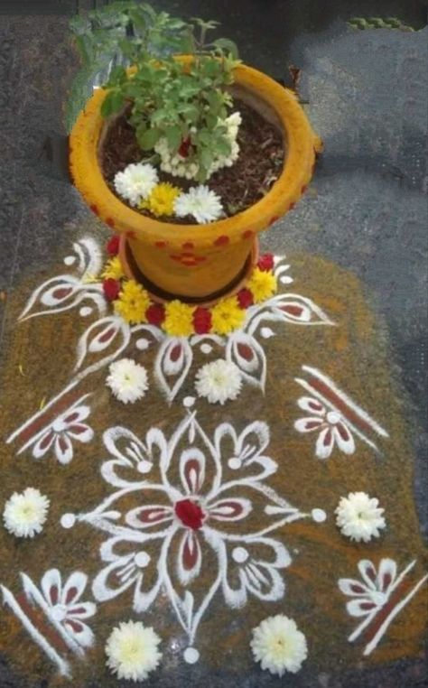 Varalakshmi Rangoli Designs, Rangoli For Tulsi Pooja, Tulasi Kota Muggulu, Tulasi Rangoli Designs, Thulasi Kota Designs, Tulasi Pooja Decoration, Tulasi Kota Designs, Tulasi Pot Designs Painting, Thulasi Plant Decoration