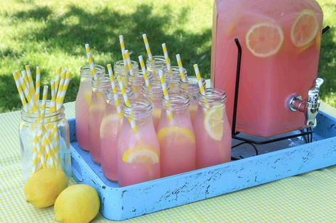 Panty Dropper Drink, Pink Panty Dropper, Easy Cocktail Recipe, How To Make Pink, Classic Pot Roast, Sleepover Birthday, Lemonade Concentrate, Sleepover Birthday Parties, Easy Cocktail