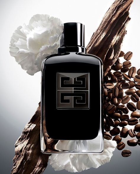 Givenchy Beauty (@givenchybeauty) • Instagram photos and videos Givenchy Fragrance, Parfum Givenchy, Givenchy Gentleman, Givenchy Beauty, Summer Perfume, Best Fragrance For Men, Men's Aftershave, Beauty Society, Spicy Fragrance