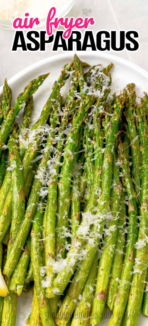 Air Fryer Asparagus is a great and easy way to elevate your weeknight meals and special occasions in minutes using fresh, simple ingredients! Airfryer Asparagus Recipes, Cook Asparagus In Air Fryer, Asperigus Recipes, Asparagus Recipes Air Fryer, Air Fryer Asparagus Recipes, Air Fried Asparagus, Asparagus Air Fryer, Asparagus In The Air Fryer, Instant Pot Asparagus