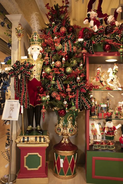 Christmas Showroom Theme King's Crossing Raz Imports Christmas Trees, Raz Imports Christmas, Jeweled Christmas Trees, Tree Inspiration, Raz Imports, Jeweled Christmas, Elegant Christmas Trees, Christmas Kitchen Decor, Christmas Themes Decorations