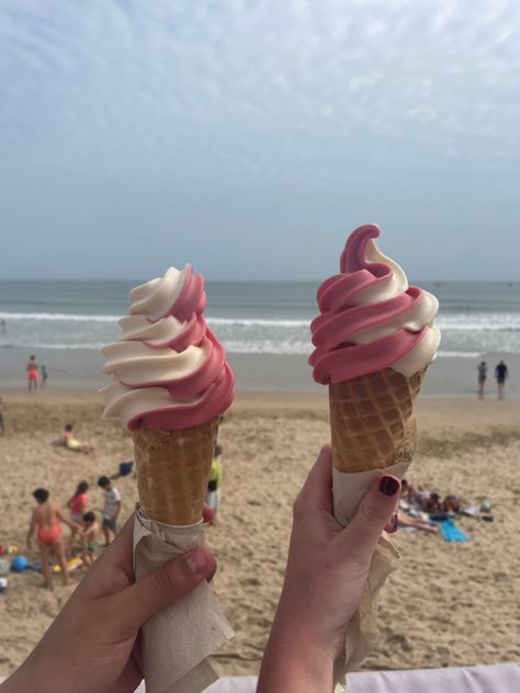 #icecream #beach #beachaesthetic #summer #summervibes Beach Ice Cream Shop Aesthetic, Ice Cream Beach, French Beach, Summer Board, 2024 Aesthetic, Port Macquarie, Summer Ice Cream, Ice Cream Shop, Summer Bucket Lists