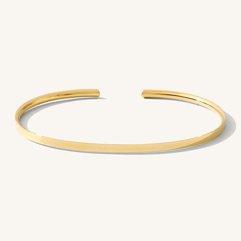 Minimal jewelry design