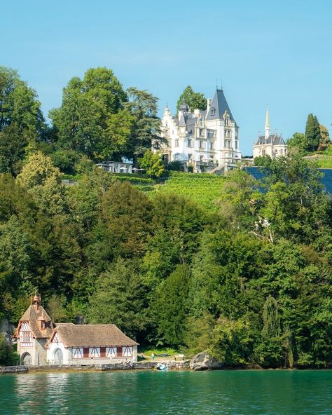 Add this charming cruise to your Switzerland travel itinerary ⬇️ Looking for postcard views in Lucerne? Add a scenic cruise at Lake Lucerne to your list. 🛳️ Surrounded by majestic peaks like Mount Pilatus and Mount Rigi, this modern catamaran cruise offers the perfect blend of relaxation and breathtaking views. ✨🏔️ 📷Snap postcard-worthy photos, and soak in the tranquility as you glide across Switzerland’s fourth-largest lake. 🚶🏻‍♀️Whether you’re short on time or just craving a break from ... Mount Pilatus Switzerland, Pilatus Switzerland, Switzerland Travel Itinerary, Mount Pilatus, Catamaran Cruise, Lake Lucerne, Switzerland Travel, Instagrammable Places, Lucerne