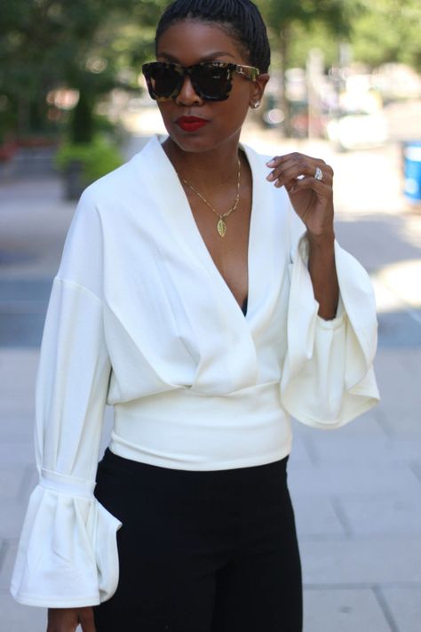 faux wrap top2 Bridal Shower Inspiration, Classic Wardrobe, Business Dresses, Wrap Top, Dress For Success, Style Crush, Beautiful Fashion, Spring Summer Outfits, Passion For Fashion