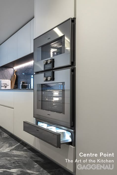 Gaggenau Kitchen Appliances, Gaggenau Oven, Gaggenau Kitchen, Boffi Kitchen, Built In Kitchen Appliances, Kitchen London, Gaggenau Appliances, Oven Design, Kitchen Appliances Luxury