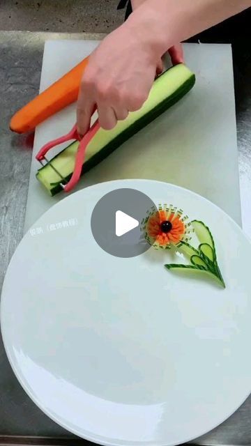 Presentation Of Food Ideas, Instagram Story Promotion, Decoration Hacks, Fruit Decor, Amazing Appetizers, Charcuterie Recipes, Videos Cooking, Food Videos Cooking, Best Appetizers