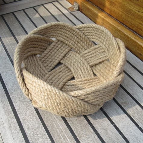 Stylish home decor - made with our rope - Ropes Direct Ropes Direct Nautical Rope Crafts, Scandinavian Country, Rope Weaving, Nesting Baskets, Rustic Flower Girls, Unique Centerpieces, Hand Woven Baskets, Rope Crafts, Rustic Flowers