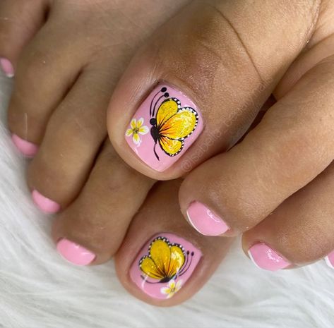 Semi Pies, Pedicure Tradicional, Pedicure Designs Toenails, Pedicure Designs, Nail Designs Valentines, Toe Nail Designs, Butterfly Nail, Sparkly Nails, Toe Nail Art