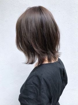 Korean Haircuts, Angled Hair, Short Hair Tomboy, Asian Short Hair, Hair Inspiration Short, Shot Hair Styles, Short Straight Hair, Haircuts Straight Hair, Girl Short Hair