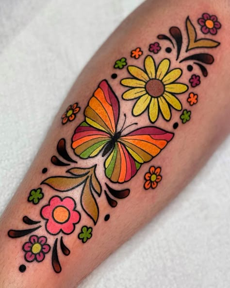 Mid Century Tattoo, Hippie Flower Tattoos, 70s Tattoo Ideas, 70s Tattoo, Cute Disney Tattoos, American Traditional Tattoo Ideas, Hippie Tattoo, Traditional Tattoo Flowers, Traditional Tattoo Ideas