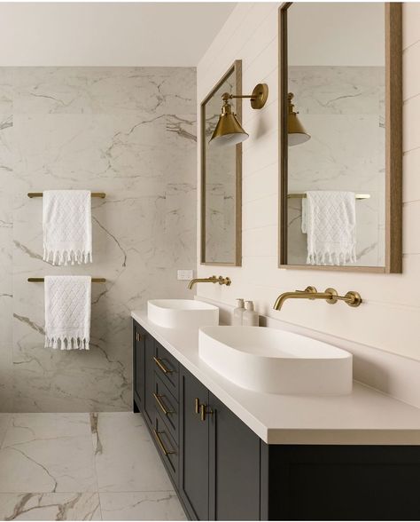 Calcutta Gold Bathroom, Cream Marble Bathroom, Marble Countertops Bathroom, Calcutta Gold, Bathroom Marble, Gray And White Bathroom, Cream Marble, Gold Bathroom, Bathroom Countertops