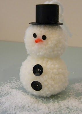 Sew and Tell: pom pom snowman ornament Pom Pom Snowman, Unique Kids Crafts, Christmas Pom Pom, Christmas Crafts For Toddlers, How To Make A Pom Pom, Pom Pom Crafts, Sewing Projects For Kids, Snowman Crafts, Snowman Ornaments