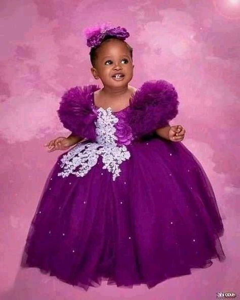 Kids Evening Gowns, Girls First Communion Dresses, Birthday Princess Dress, Purple Flower Girl Dress, Girls Ball Gown, African Dresses For Kids, Christmas Dresses, Toddler Flower Girl Dresses