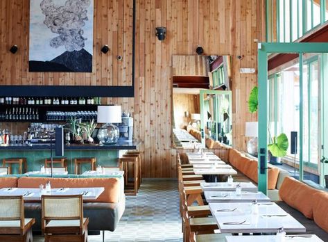 3 places to dine like an Aussie in Honolulu - Hawaii Magazine Hawaiian Restaurant, Hawaii Magazine, Honolulu Hawaii, Hospitality Design, Cafe Interior, Honolulu, Restaurant Design, Restaurant Bar, Hawaii