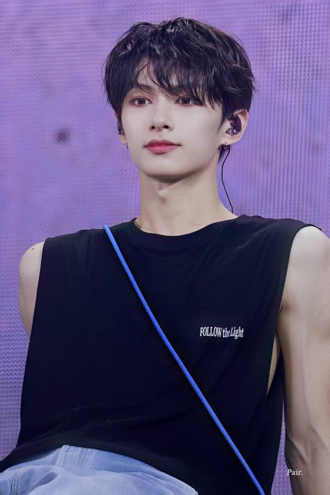 Seventeen Junhui, Wen Junhui, Seventeen Jun, Going Seventeen, Seventeen Album, Male Artist, Korean Couple, Skz In Cute, The Boy Is Mine