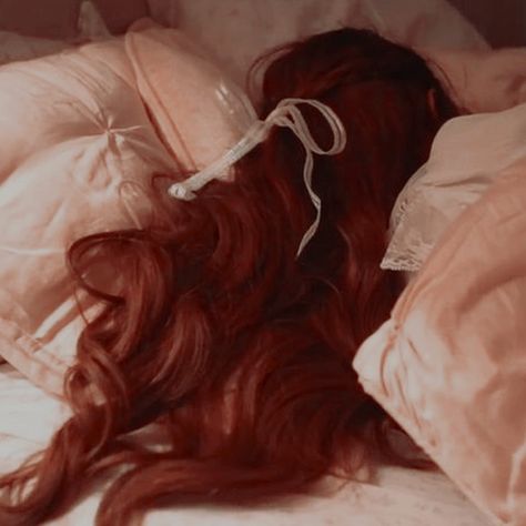 Sullen Girl, Romanov Sisters, Fire Hair, Fantasy Magic, Hair Aesthetic, Lily Evans, Kim Seungmin, Princess Aesthetic, Fantasy Aesthetic