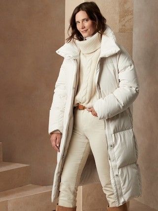 Long Puffer Jacket Outfit, Puffer Jacket Outfit, Long Puffer Jacket, White Puffer, Long Puffer Coat, Fur Hoodie, Long Puffer, A Storm, Environmental Impact