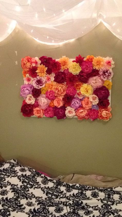 Beautiful & Creative Craft Ideas Using Fake Flowers Diy Flower Ideas, Flower Wall Decor Diy, Fake Flowers Decor, Diy Flower Wall, Creative Wall Decor, By Any Means Necessary, Fake Flower, Silk Flower Arrangements, Creative Wall