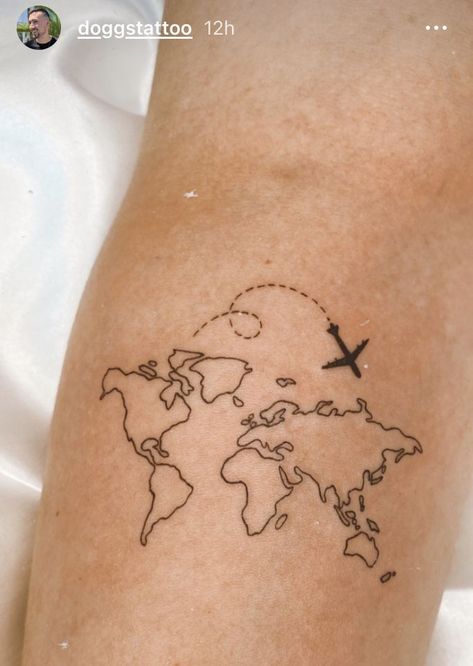 Continent Tattoo Ideas, World Tattoos For Women, Minimalist Tattoo Travel, Continent Tattoo, Travel Related Tattoos, Travel Tattoo Design, Travel Inspired Tattoos, Traveller Tattoo, World Map Tattoo