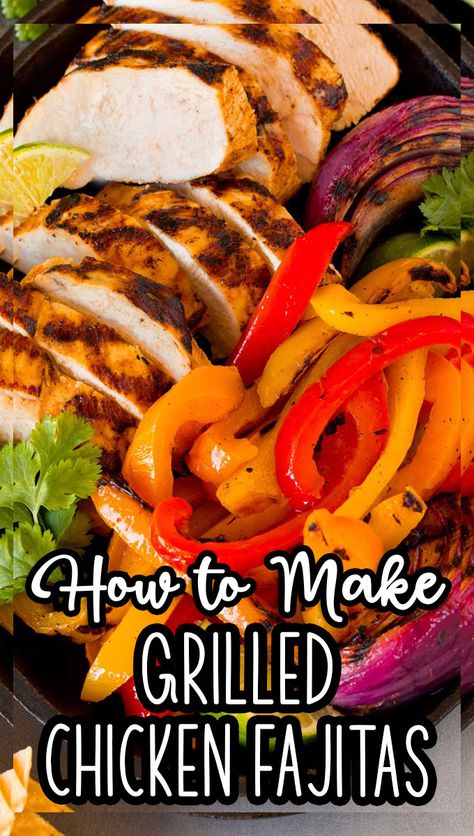 These grilled chicken fajitas are chicken breasts and vegetables marinated in a zesty blend of spices, then cooked on the grill to perfection. What To Make With Grilled Chicken, Grilled Chicken Fajitas, Fiesta Night, Flexitarian Recipes, Chicken Dishes Easy, Chicken Fajita Recipe, Free Lunch, Love Dive, Fajita Recipe