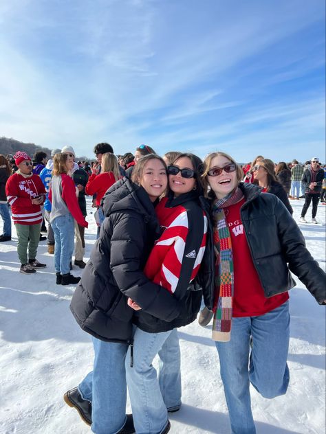 Wisconsin Game Day, University Of Wisconsin Aesthetic, Wisconsin Game Day Outfit, Uw Madison Aesthetic, Gameday Aesthetic, University Goals, Caroline Campbell, South Carolina University, Osu Game