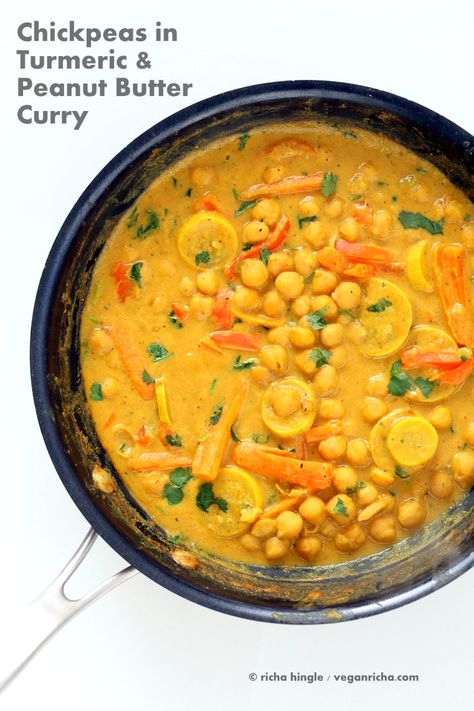 Chickpeas in Turmeric Peanut Butter Curry. Easy Nut Butter Curry Sauce with Summer veggies and Chickpeas. Vegan Gluten-free Soyfree Recipe | VeganRicha.com Beans Crockpot, Butter Curry, Peanut Butter Curry, Curry Easy, Vegan Richa, Quick Diet, Easy Curry, Easy Butter, Summer Veggies