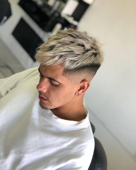 French Crop Haircut, Platinum Blonde Hair Men, Boys Dyed Hair, Bleached Hair Men, Boys Colored Hair, French Crop, Men Blonde Hair, Dyed Hair Men, Mens Haircuts Short Hair