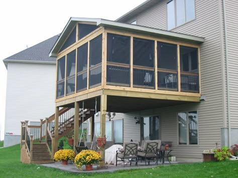 screened in deck ideas | Screened porch or deck? 5 important considerations in Minnesota ... Veranda Design, Pergola Gazebo, Porch Kits, Porch Design Ideas, Screened Porch Designs, Screened In Deck, Porch Plans, Building A Porch, Outdoor Remodel