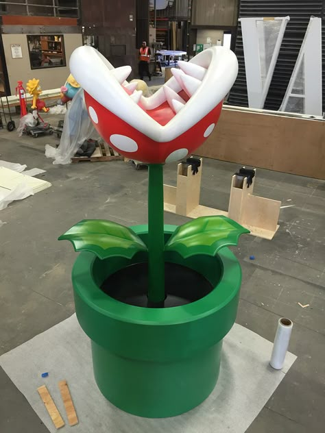 Super Mario Bros Parade Float, Bowsers Castle Diy, Mario Kart Party, Mario Crafts, Super Mario Bros Party, Mario Bros Party, Super Mario Birthday Party, Mario Birthday Party, Super Mario Birthday