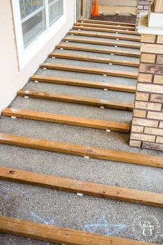 Cement Porch into a Wood Deck Cement Porch, Deck Over Concrete, Concrete Patios, Porch Remodel, Porch Makeover, Casa Exterior, Concrete Porch, Renovation Design, Diy Deck