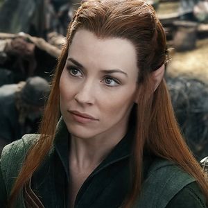 Tauriel Hobbit, Legolas And Tauriel, The Hobbit Movies, Tauriel, Love Triangle, Evangeline Lilly, Supportive Friends, Legolas, Original Character