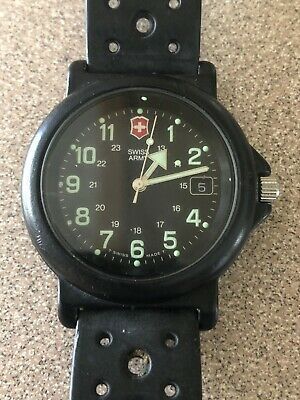 @! Victorinox Swiss Army Watch Mens Black Wristwatch... Victorinox Swiss Army Watches, Army Watches, Swiss Army Watches, Victorinox Swiss Army, Mens Watches Black, Women Watches, Swiss Army, Leather Watch, Womens Watches