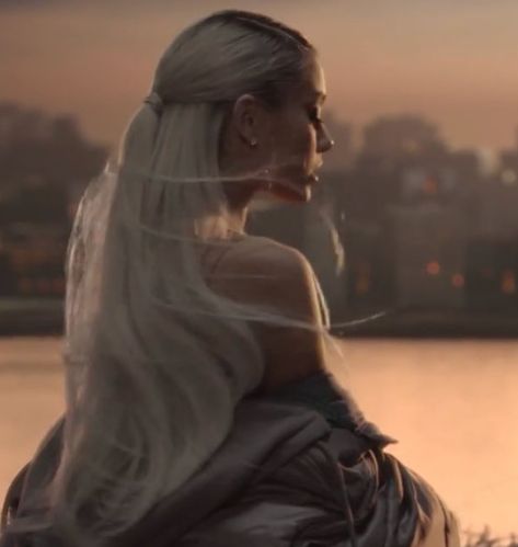 no tears left to cry No Tears Left To Cry, Ariana Grande Album, Sam & Cat, Ariana Grande Sweetener, Ariana Grande Fans, Ariana Grande Wallpaper, Ariana Grande Photos, Ariana Grande Pictures, Ariana G