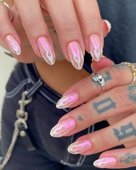 45 Flame Nail Art Ideas And Designs That Are Trendy Now 20 Flame Nail Art, Colorful Nails, Dots Nails, Nails Desing, Nail Art Ideas, Dream Nails, Fire Nails, Funky Nails, Pretty Acrylic Nails