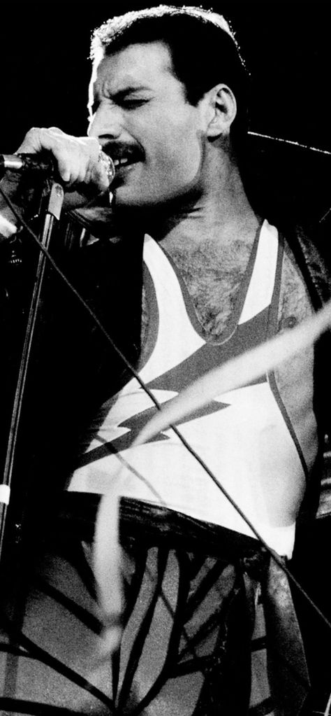 Music And Love, Mr Fahrenheit, Mr Bad, Queen E, Let The Music Play, Freddy Mercury, Sweet Lover, Queen Freddie Mercury, British Rock