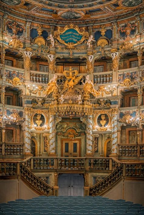 Baroque Theatre, Opera Theatre, Fallen Star, Crystal Jewelry Box, Festival Hall, Royal Aesthetic, Theatre Design, Construction Work, Pretty Places