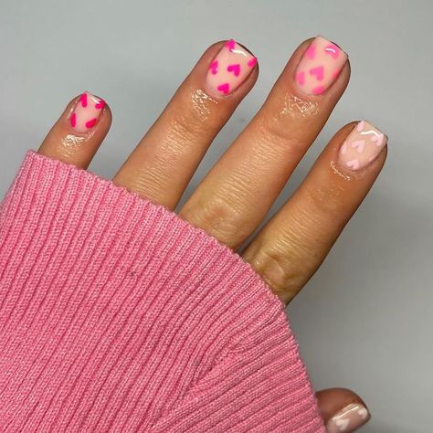 January Birthday Nails, Gel Nails Valentines, Es Nails, Painting Nails, Vday Nails, Nail Goals, Boho Nails, Natural Nail Designs, 21 Birthday