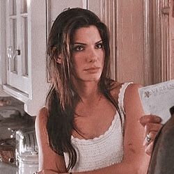 Sally Owens, Sandra Bullock Hair, Diy Beauty Treatments, Magic Hair, Model Inspo, Practical Magic, Sandra Bullock, Fashion Tv, Cut And Style