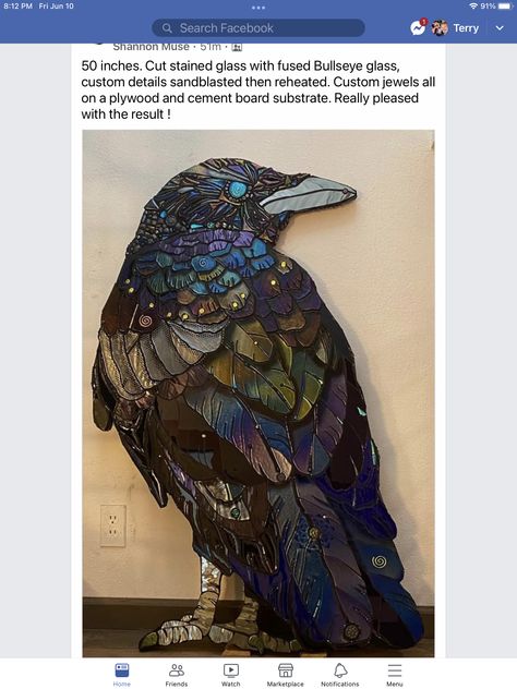 Raven Totem, Fused Glass Animals, Drawing Birds, Delicate Arch, Crows And Ravens, Mosaic Birds, Mosaic Jewelry, Mosaic Tile Art, Raven Art