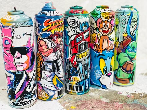 Junk Metal Art, Markers Drawing Ideas, Spray Can Art, Japanese Poster Design, Graffiti Doodles, Graffiti Style Art, Murals Street Art, Graffiti Wall Art, Art Bundle