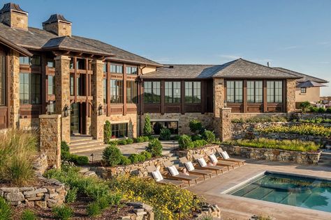 Estate Homes Exterior, Country Estate Homes, Pool Changing Rooms, Backyard Pool House, Brick Archway, Dream Backyard Pool, Cabin Exterior, House Design Exterior, Lodge Style