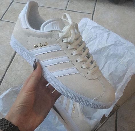 Cream Adidas Gazelle ladies footwear sneakers trainers sneaker suede white Adidas Gazelle Beige, Adidas Gazelle Outfit, Cream Trainers, Beige Sneakers, Ladies Footwear, Beige Outfit, Adidas Trainers, Adidas Outfit, Adidas Gazelle Sneaker