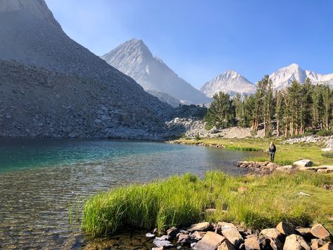 Little Lakes Valley in the Eastern Sierras is one of the most beautiful hikes in the high sierra and one our favorite backpacking hikes in California with kids and for beginners. This beautiful hike follows along a creek, passes several pristine alpine lakes and offers gorgeous scenery without too much hard work. This is almost ... Read more The post Backpacking the Beautiful Little Lakes Valley Trail (Near Rock Creek) appeared first on No Back Home. Hikes In California, Eastern Sierras, California With Kids, Backpacking Trails, Long Lake, Beautiful Hikes, Rock Creek, Gorgeous Scenery, Alpine Lake