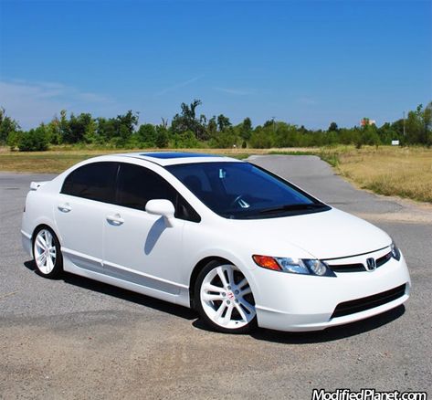 Same car I just bought but with the body kit:) it's a fast little car!!!! 8th Gen Civic, 2006 Honda Civic Si, 2007 Honda Civic Si, Honda Civic Forum, Honda Civic 2008, Honda Accord Custom, Civic Jdm, Honda Civic Vtec, 2007 Honda Civic