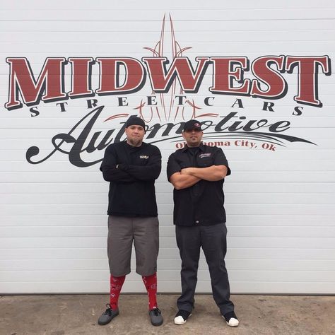 Listen to Chief and Shawn from Discovery Channel's hit reality tv show, Street Outlaws talk about their daily lives, all kinds of racing, everything racing related, idiots on the internet and whatever else crosses their minds.<br /><br /> <br /><br />Visit www.midweststreetcars.com to keep up with what's going on with the guys and check out new merchandise! Street Outlaws Tv Show, Real Recognize Real, Street Outlaws, Kings Of Leon, Nikki Sixx, Discovery Channel, Neil Young, Jim Morrison, Reality Tv Shows