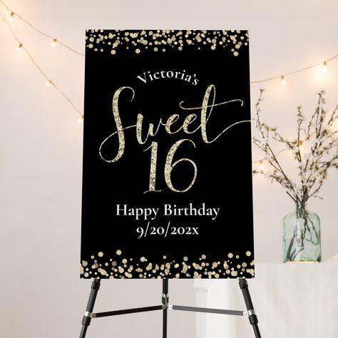 Welcome Easel, Birthday Welcome Board, Sweet 16 Sign, Sweet Sixteen Party, Sweet Sixteen Parties, Things To Do When Bored, Sweet 16 Birthday, Chalkboard Signs, Sweet Sixteen