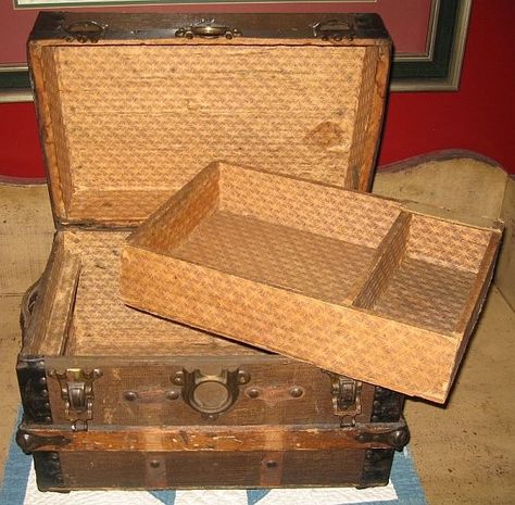 Antique Trunk Makeover, Steamer Trunk Makeover, Trunk Redo, Antique Trunk Restoration, Trunk Restoration, Trunk Makeover, Vintage Steamer Trunk, Antique Trunks, Antique Steamer Trunk