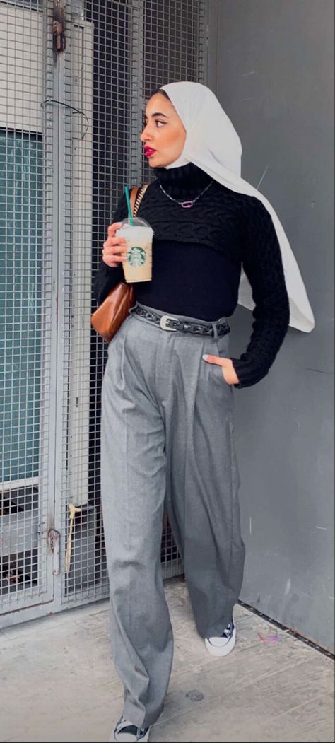 She is wearing a full grey (pants+turtle neck+ hijab) and mixed it with carmel bag . Shoes @converse #zarastyle #ginger #honey #outfitoftheday #outfitideas #outfitinspiration #greyoutfit #outfitideasforwomen #outfitgrid #modest #modestwinteroutfits #winteroutfits #winter #fallfashion #winterfashionoutfits #streetwear #styleinspiration #converse #designerbag #grey #hijab Black Turtle Neck Outfit, Uni Ootd, Grey Hijab, Grey Pants Outfit, Modest Winter Outfits, Mom Ootd, Ginger Honey, Modern Suits, Turtleneck Outfit